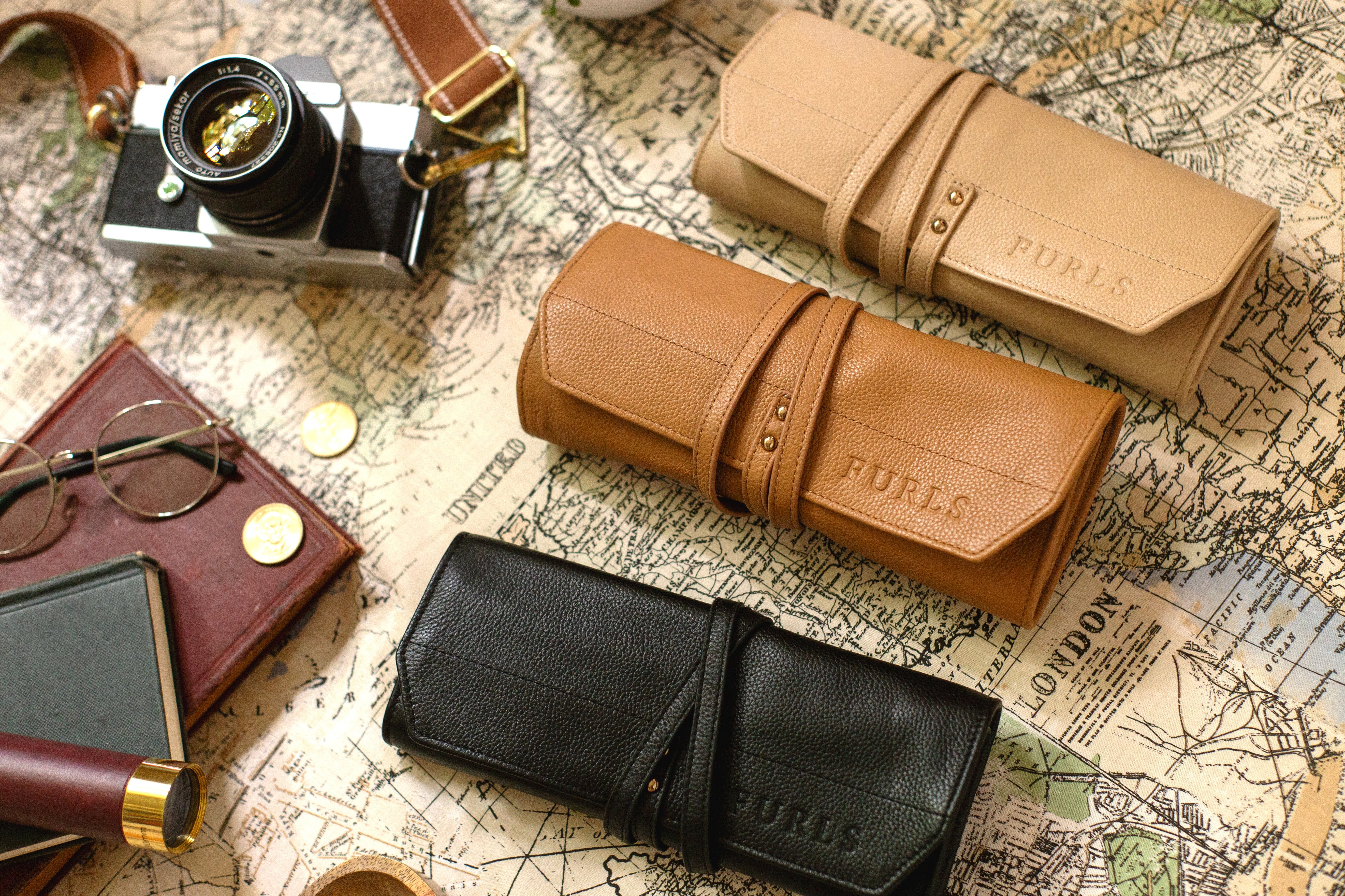 Venture Leather Travel Roll – Crochet Hook Organizer Leather Accessories FurlsCrochet