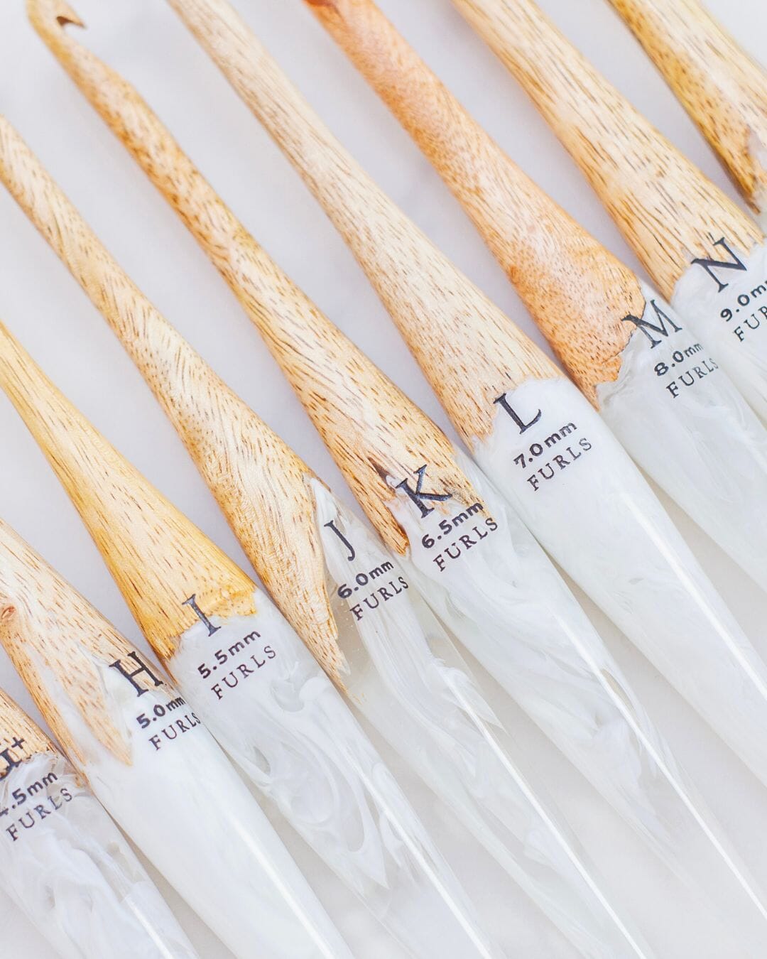 Streamline® Fusion Crochet Hook in Mango + White Streamline Fusion FurlsCrochet 